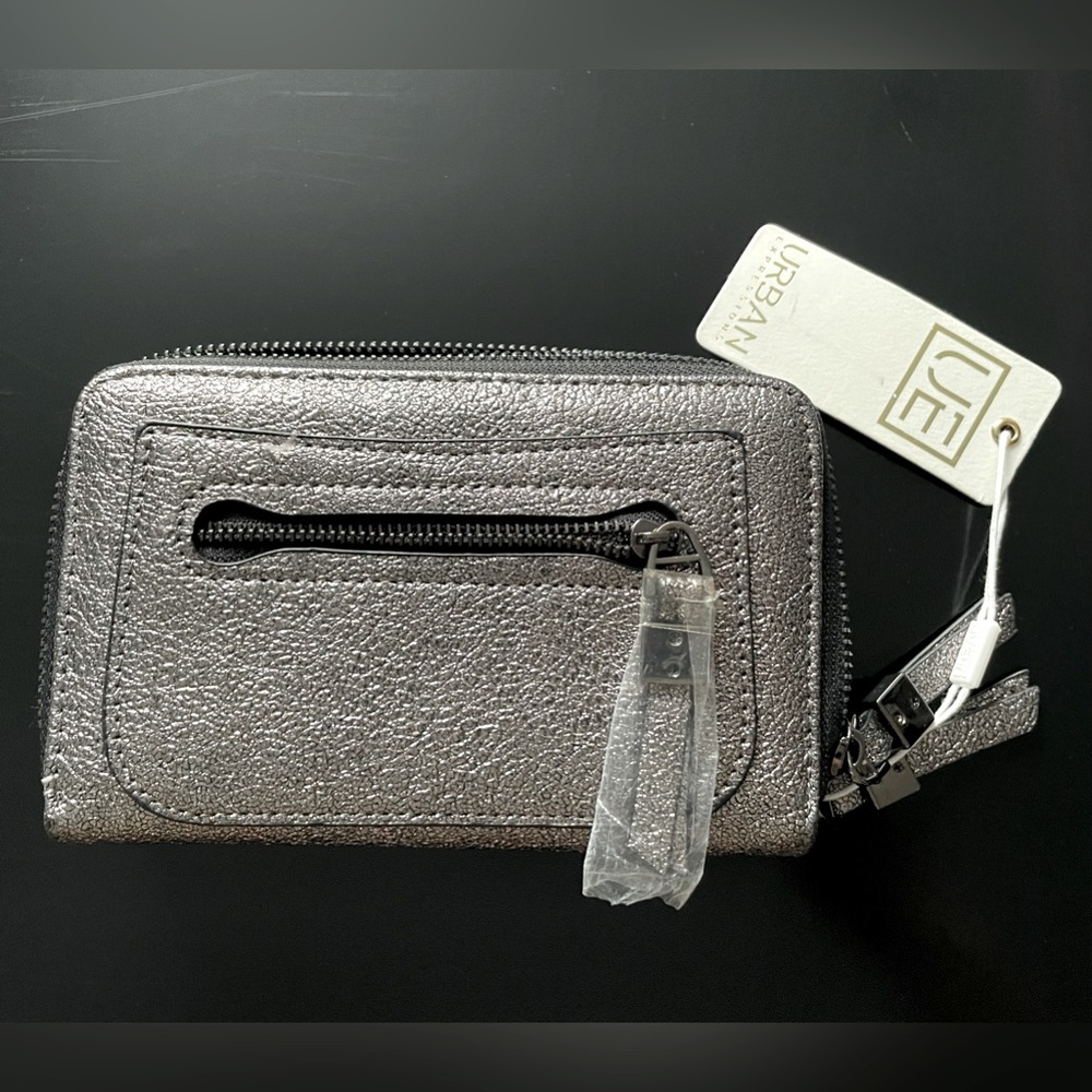 Urban Expressions Pewter Celestia clutch wallet